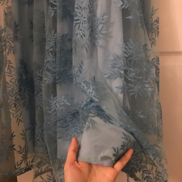 Dress - Picture 3 of 4